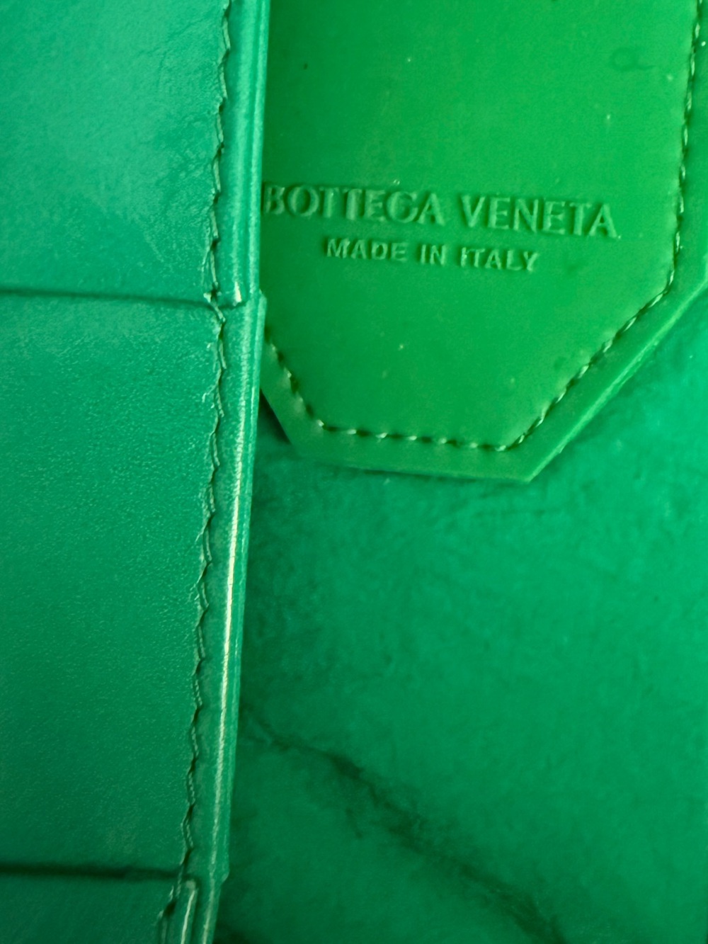 Bottega Veneta Cassette Crossbody Bag Maxi Intrecciato Leather Mini (Green) - Picture 7 of 14